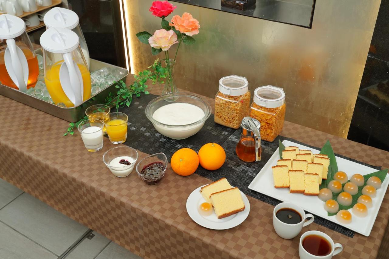 Hotel Wbf Kitahama Osaka Eksteriør billede